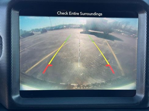 Used 2018 Jeep Wrangler Unlimited Sahara image 23