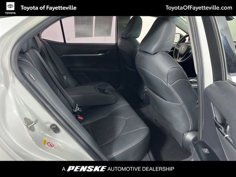 Used 2018 Toyota Camry XSE w/ Driver Assist Package image 9