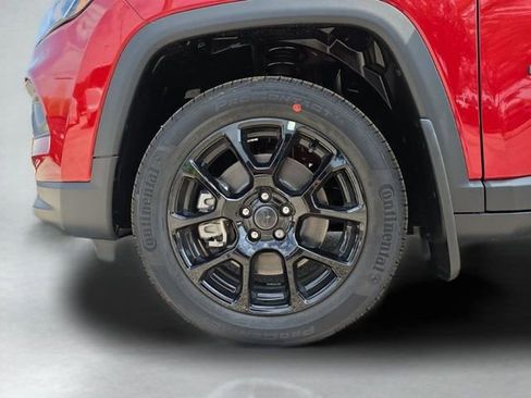 New 2026 Jeep Compass Latitude image 35