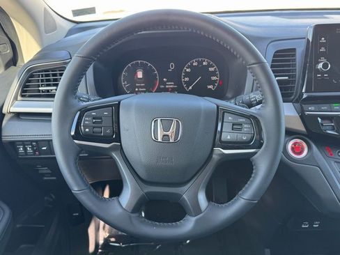 Certified 2025 Honda Odyssey EX-L image 24