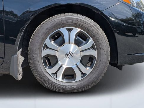 Used 2014 Honda Civic Hybrid image 9