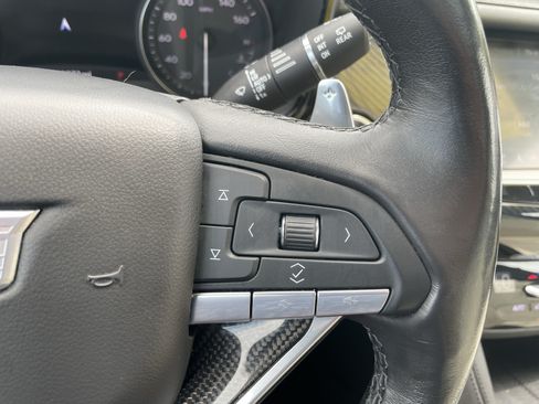 Used 2020 Cadillac XT6 Sport AWD/4WD image 16