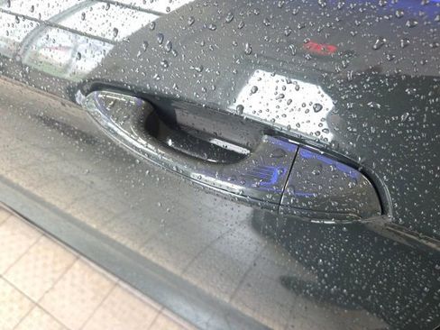 Used 2024 Ford Edge SEL w/ Convenience Package image 24