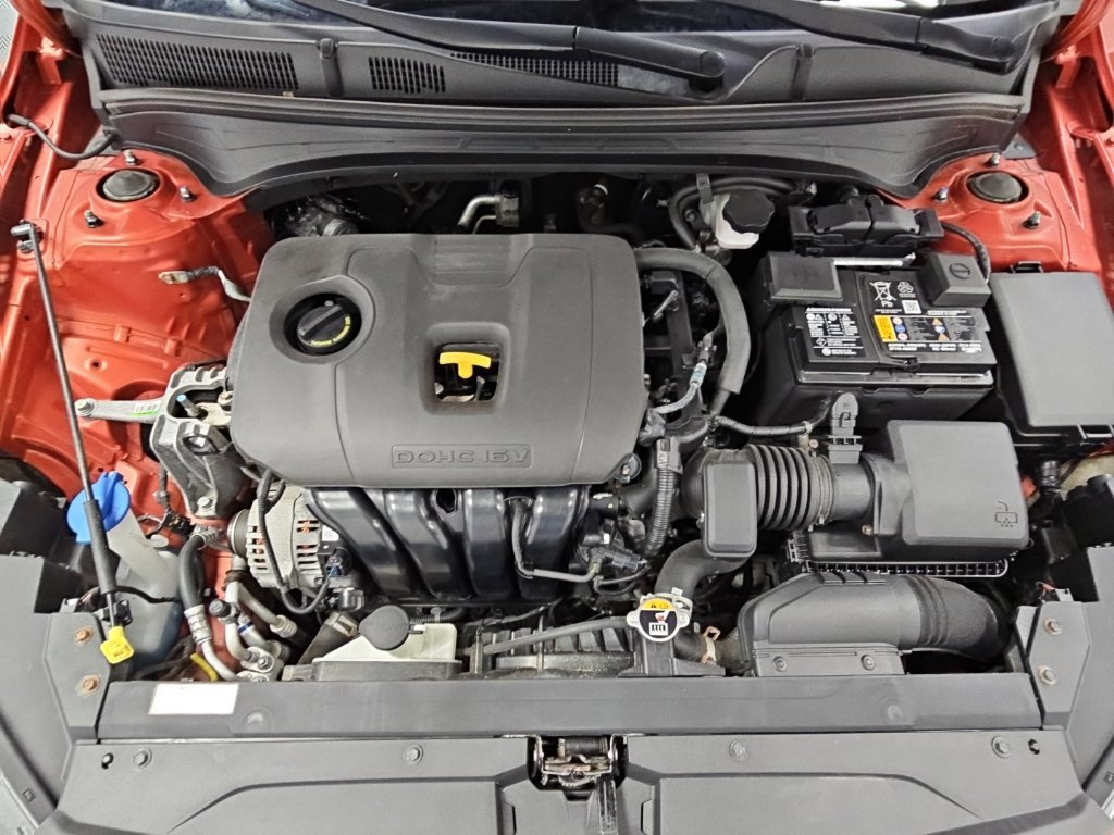 Used 2022 Kia Forte LXS FWD image 35