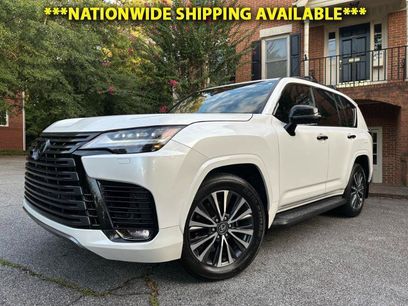 Used 2022 Lexus LX 600 4WD w/ Appearance Package
