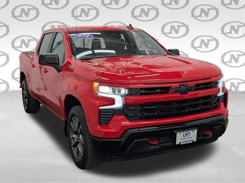 Used 2022 Chevrolet Silverado 1500 LT AWD/4WD image 28