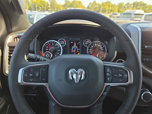 New 2025 RAM 1500 Big Horn image 9