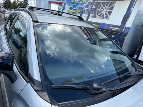 Used 2025 Toyota Corolla Cross AWD Hybrid image 23