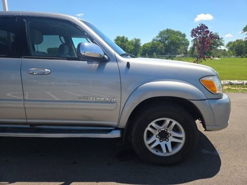 Used 2005 Toyota Tundra SR5 AWD/4WD image 4