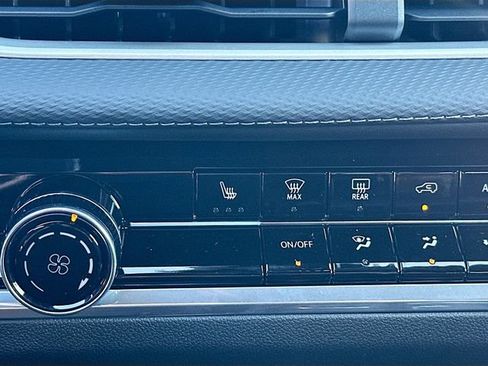 New 2026 Chevrolet Equinox LT image 19