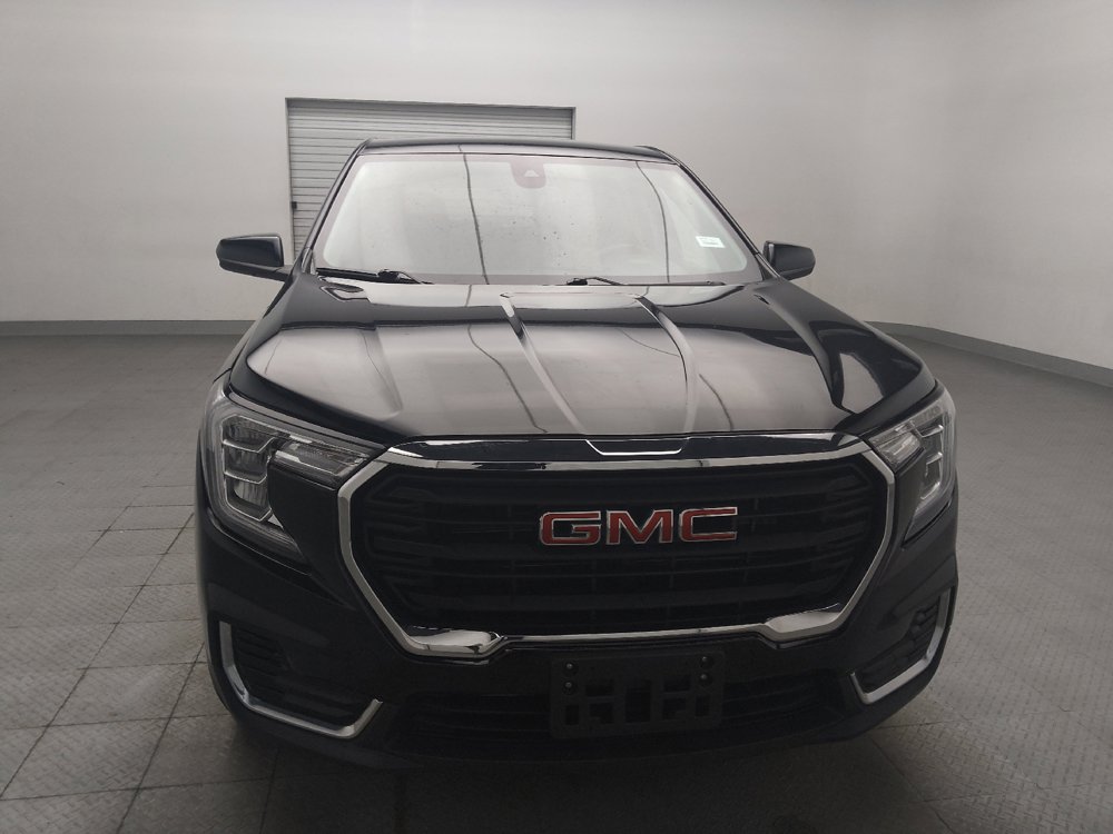 Used 2024 GMC Terrain SLE AWD/4WD image 14