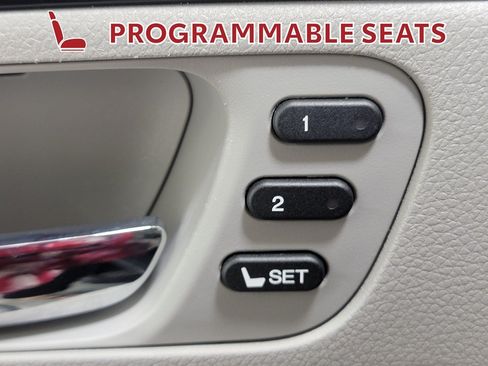Used 2018 Honda Pilot Touring image 30
