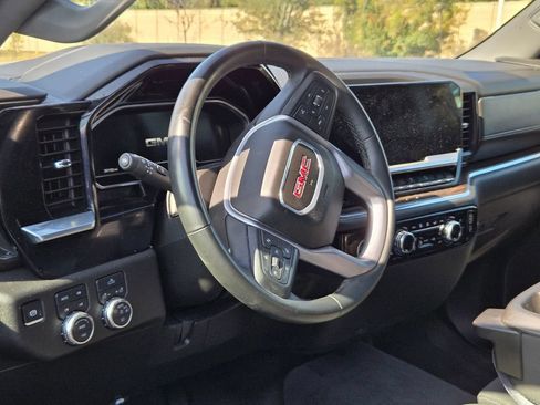 Used 2024 GMC Sierra 1500 Elevation AWD/4WD image 24