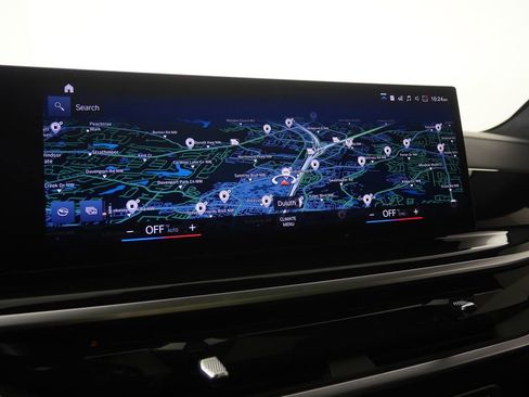 Certified 2023 BMW X7 xDrive40i w/ Executive Package image 29