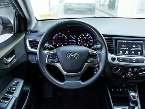 Used 2021 Hyundai Accent SEL image 23