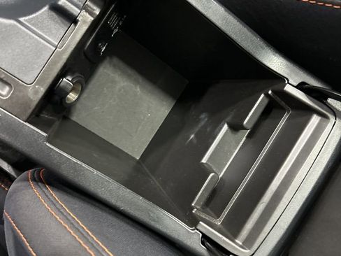 Used 2019 Subaru Crosstrek 2.0i Premium w/ Moonroof Package image 23