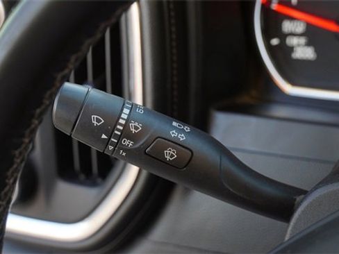 Used 2020 Chevrolet Silverado 1500 LT Trail Boss image 27