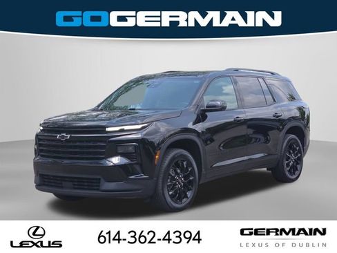 Used 2024 Chevrolet Traverse LT w/ Midnight/Sport Edition AWD/4WD image 1