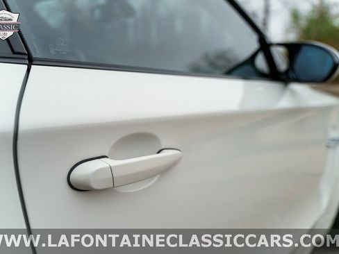 Used 2011 BMW 1 Series M image 22