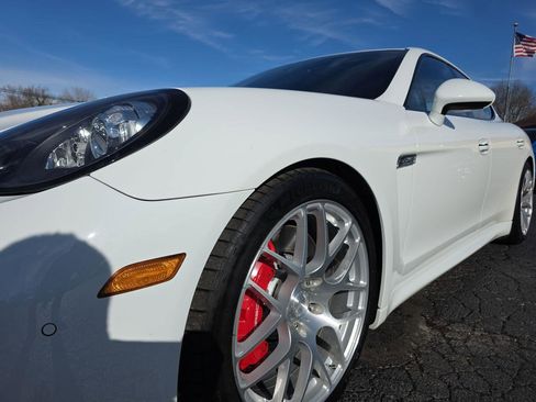 Used 2013 Porsche Panamera Turbo S image 38