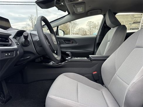 New 2026 Toyota Prius LE image 11