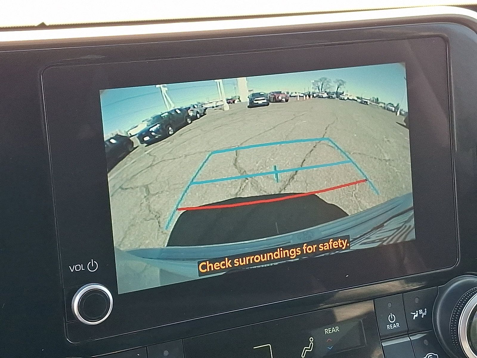 Used 2023 Toyota Highlander XLE w/ Protection Package #3 (TMS) AWD/4WD image 19
