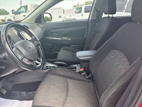 Used 2021 Mitsubishi Outlander Sport ES image 16