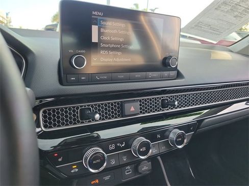 Certified 2022 Honda Civic EX-L image 26