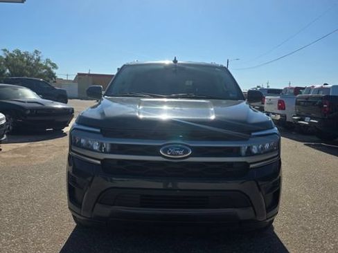 Used 2024 Ford Expedition Max XLT AWD/4WD image 2
