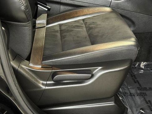 Certified 2022 Jeep Grand Cherokee Laredo X image 14