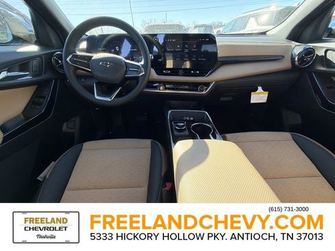 New 2026 Chevrolet Equinox ACTIV w/ Safety and Technology Package image 16