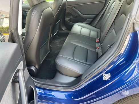 Used 2020 Tesla Model 3 Long Range AWD/4WD image 18