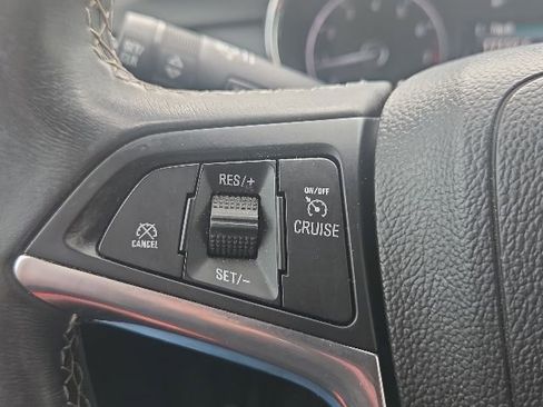 Used 2018 Buick Encore Preferred FWD image 36