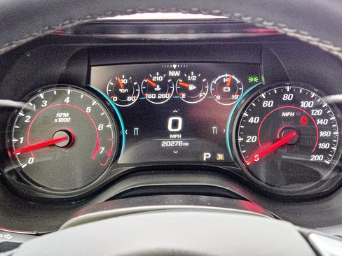 Used 2018 Chevrolet Camaro SS image 18