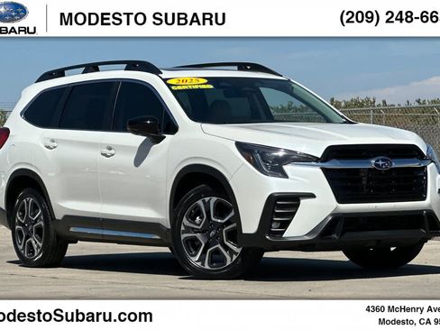 Used 2025 Subaru Ascent Limited AWD/4WD image 1