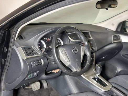 Used 2015 Nissan Sentra SV image 22