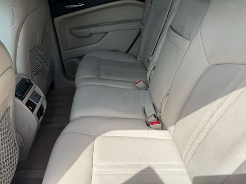 Used 2010 Cadillac SRX Premium FWD image 11