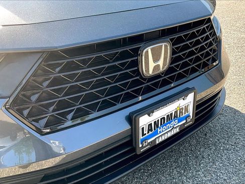 Used 2024 Honda Accord EX image 29