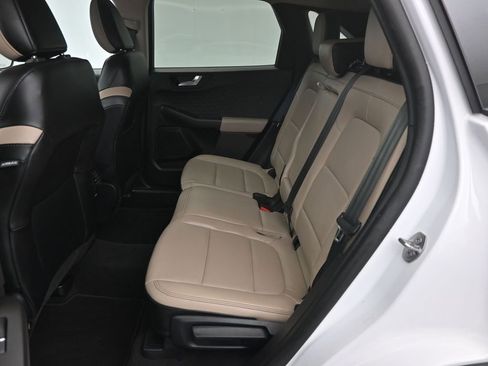 Used 2020 Ford Escape SEL image 11