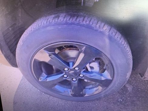 Used 2023 Jeep Grand Cherokee Altitude image 8