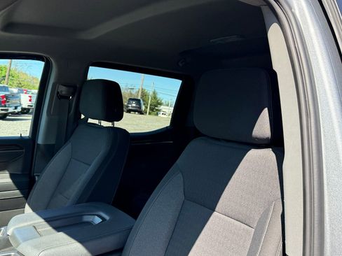 Certified 2025 Chevrolet Silverado 1500 LT AWD/4WD image 19