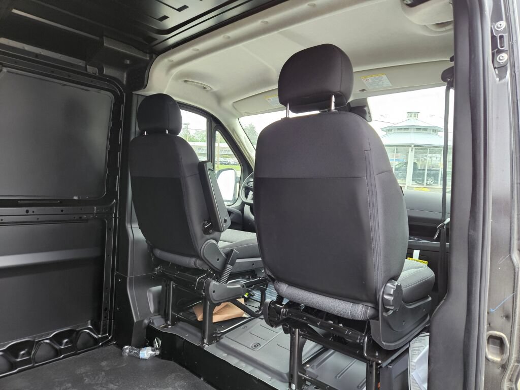 Used 2025 RAM ProMaster 1500 FWD image 14