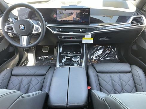New 2026 BMW X7 xDrive40i w/ M Sport Package image 15