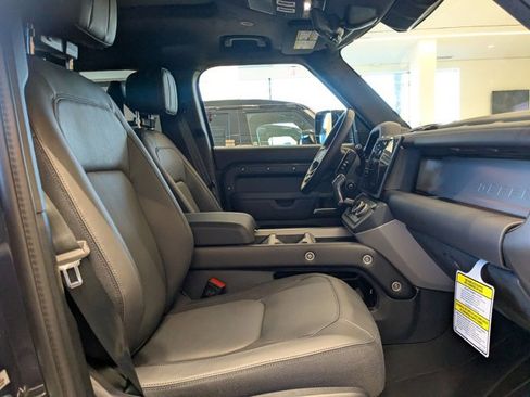 New 2026 Land Rover Defender 130 V8 image 17