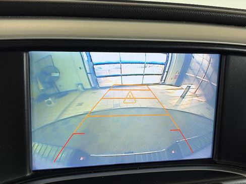 Used 2017 GMC Sierra 1500 SLT w/ SLT Premium Package image 22