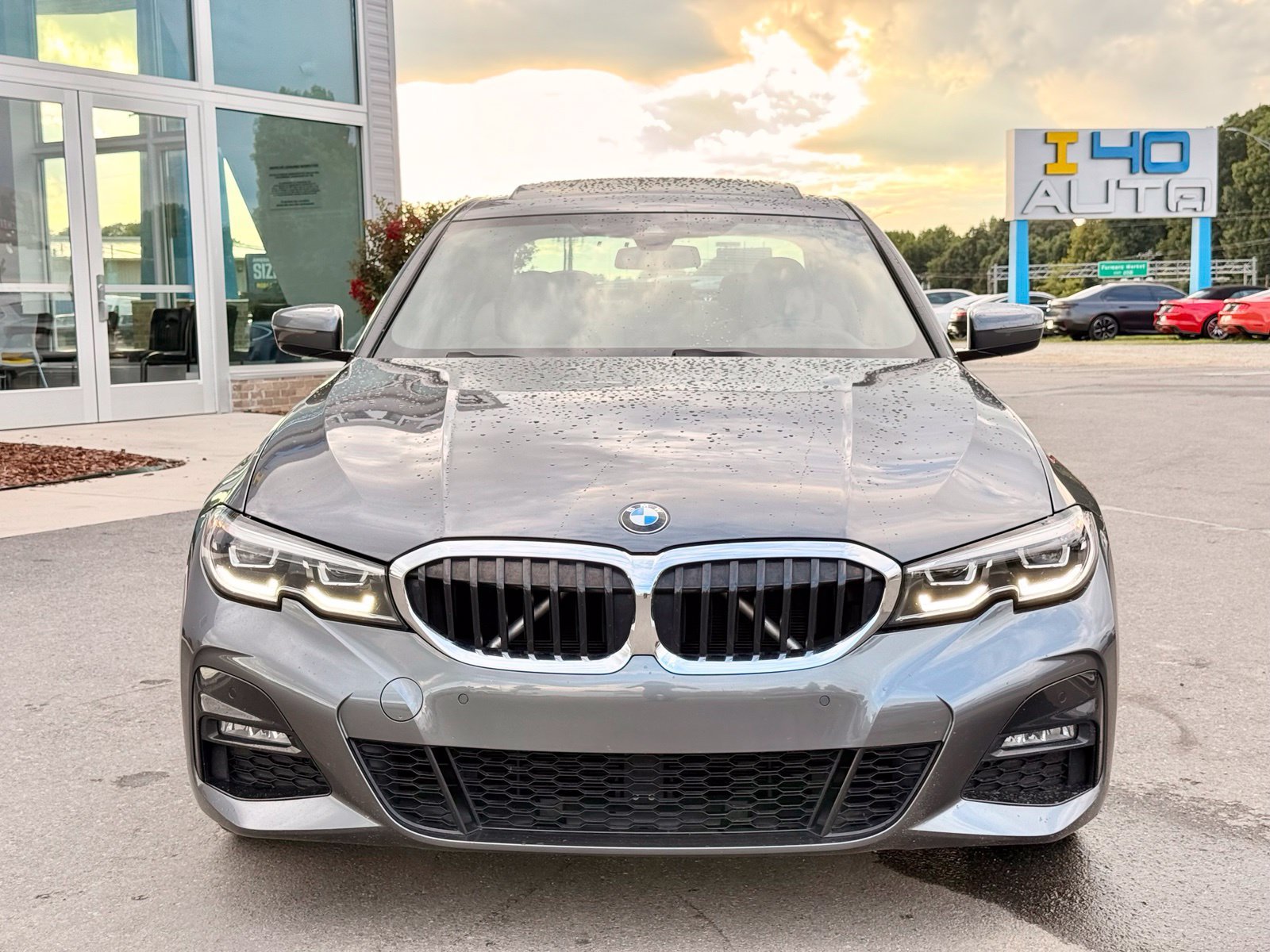 Used 2020 BMW 330i Sedan w/ M Sport Package RWD image 6