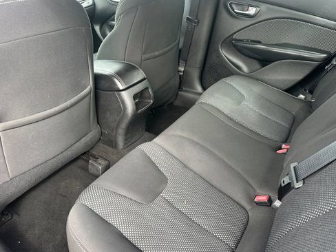 Used 2016 Dodge Dart SXT FWD image 12