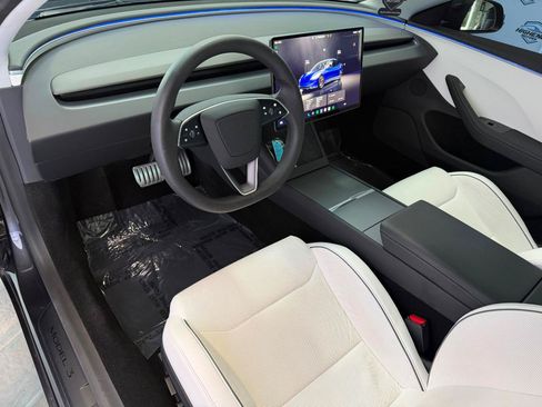 Used 2024 Tesla Model 3 Performance AWD/4WD image 14