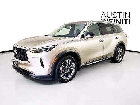 Certified 2023 INFINITI QX60 Luxe w/ Cargo Package image 4