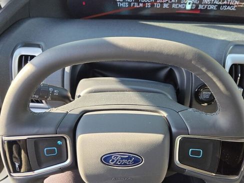 New 2026 Ford Expedition Active AWD/4WD image 23